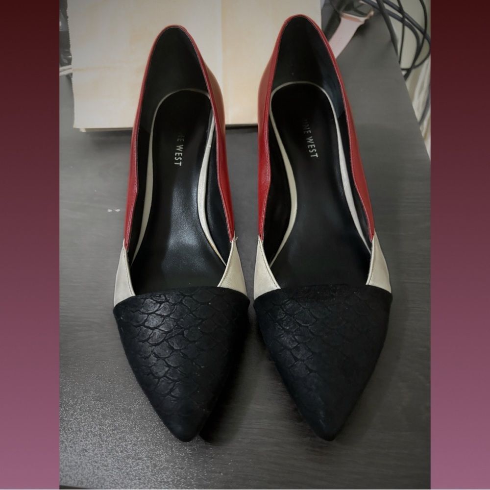 NINE WEST colour block wedge kitten heel SZ8